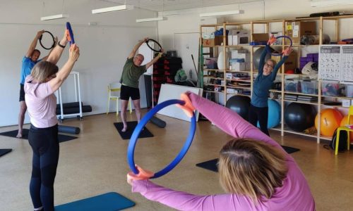 Pilates i holdsalen